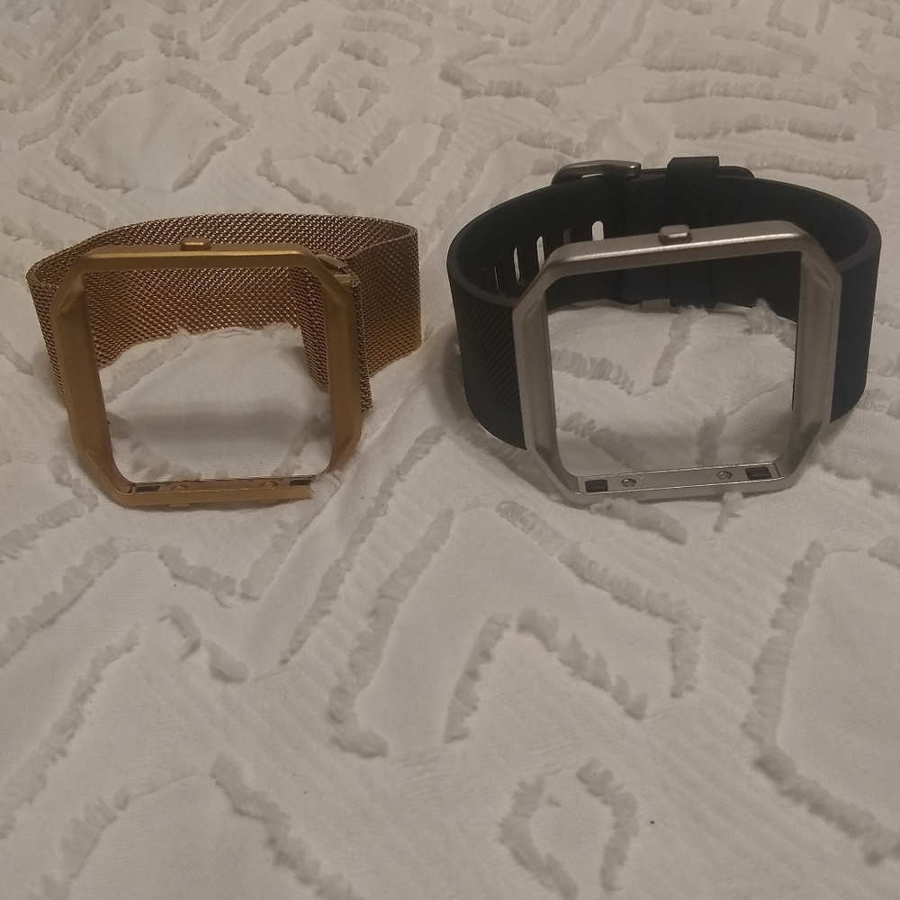 Phone wristband